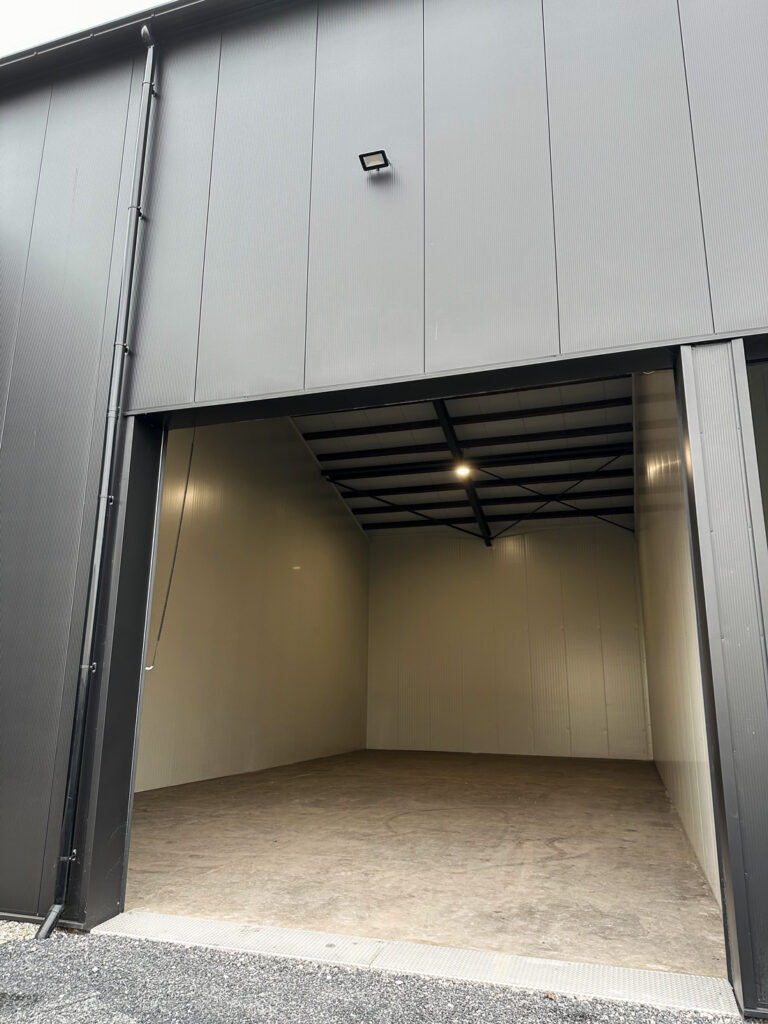 DP_Business&Storage_Unit-1