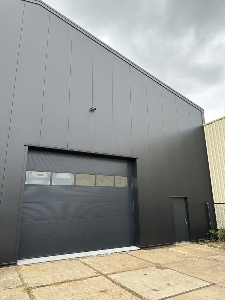 DP_Business&Storage_Unit-5